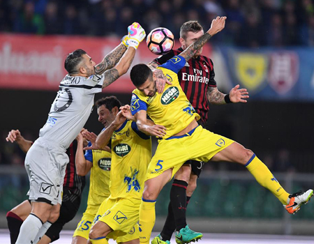 Prediksi Bola: AC Milan vs Chievo 5 Maret 2017