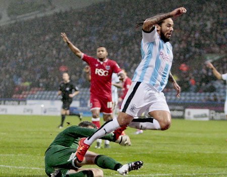 Prediksi Bola: Bristol vs Huddersfield 18 Maret 2017