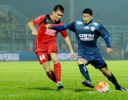 Prediksi Bola: Arema vs Pusamania 12 Maret 2017