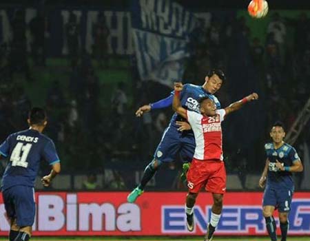 Prediksi Bola: Arema vs PSM 30 Agustus 2017