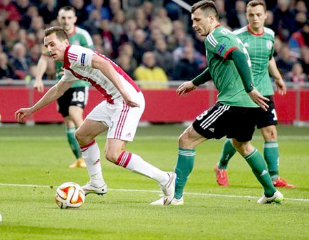Prediksi Bola: Ajax vs Legia 24 Februari 2017