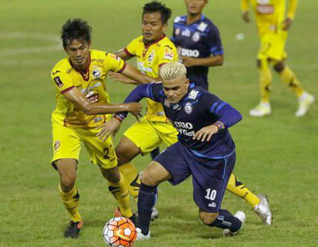 Prediksi Bola: Arema FC vs Sriwijaya 7 Juli 2017