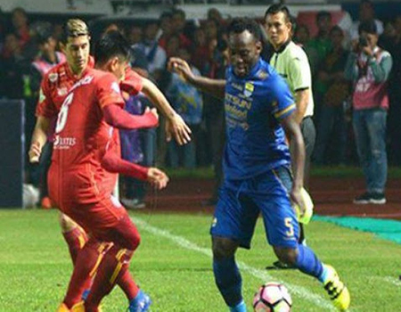 Prediksi Bola: Arema vs Persib 12 Agustus 2017