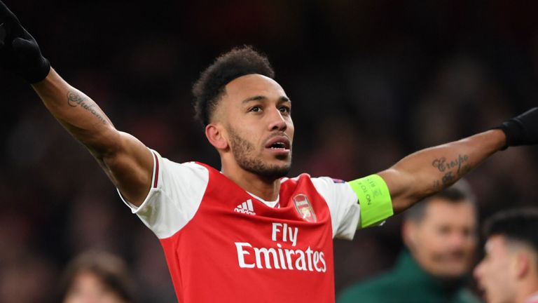 Merson Sarankan MU Gaet Aubameyang