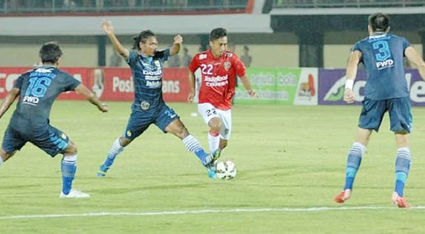 Prediksi Bola: Bali United vs Persib 27 Mei 2018