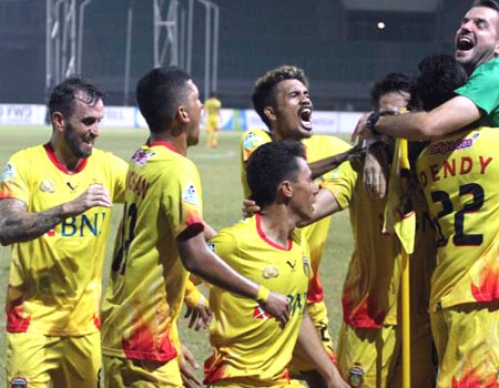 Berita Bola: Bhayangkara FC di Ambang Juara