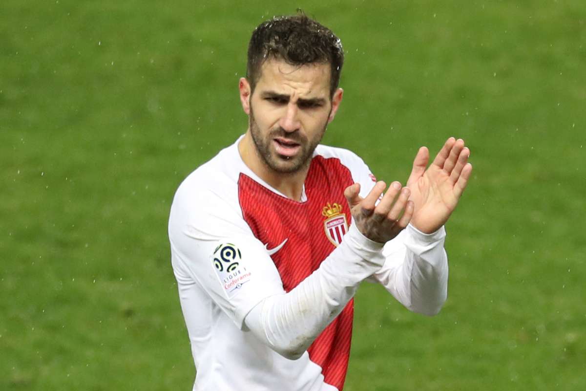 Fabregas Akan Menerima Pemotongan Gaji