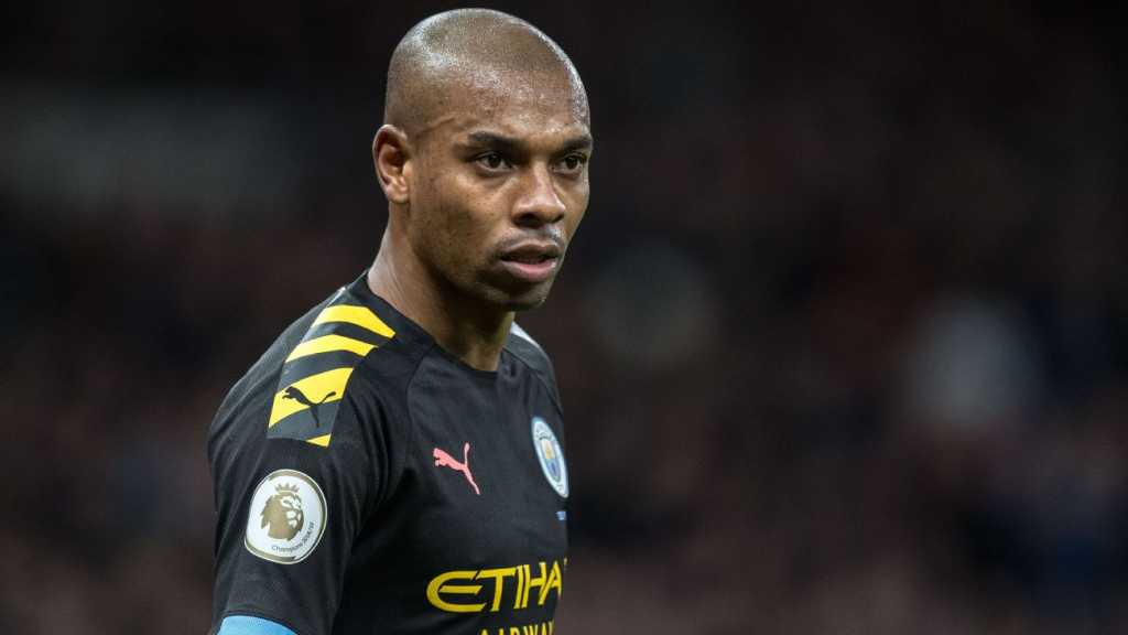 Fernandinho Peringatkan City untuk Tetap di Empat Besar