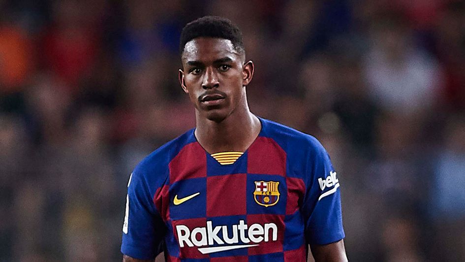 Barcelona Incar Pemain Baru Gantikan Firpo