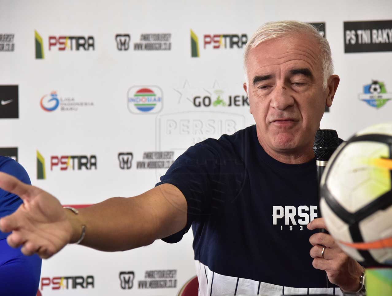 Kick Off Persib vs Arema FC Berubah