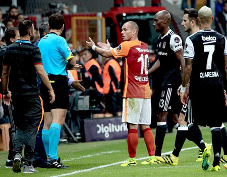 Prediksi Bola: Galatasaray vs Besiktas 28 Februari 2017