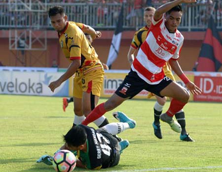 Prediksi Bola: Mitra Kukar vs Madura United 3 September 2017
