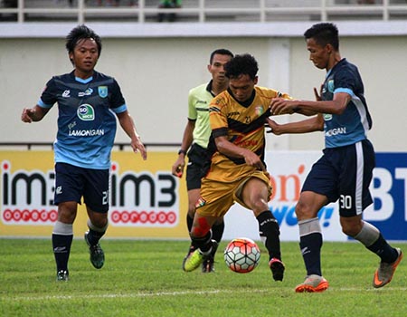 Prediksi Bola: Persela vs Mitra Kukar 21 Agustus 2017
