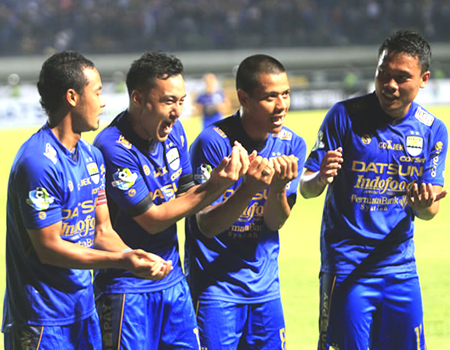 Prediksi Bola: Persib vs Perseru 12 November 2017