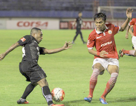 Prediksi Bola: Persija vs Pusamania 16 Juli 2017