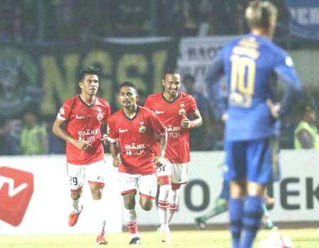 Prediksi Bola: Persija vs Persib 3 November 2017