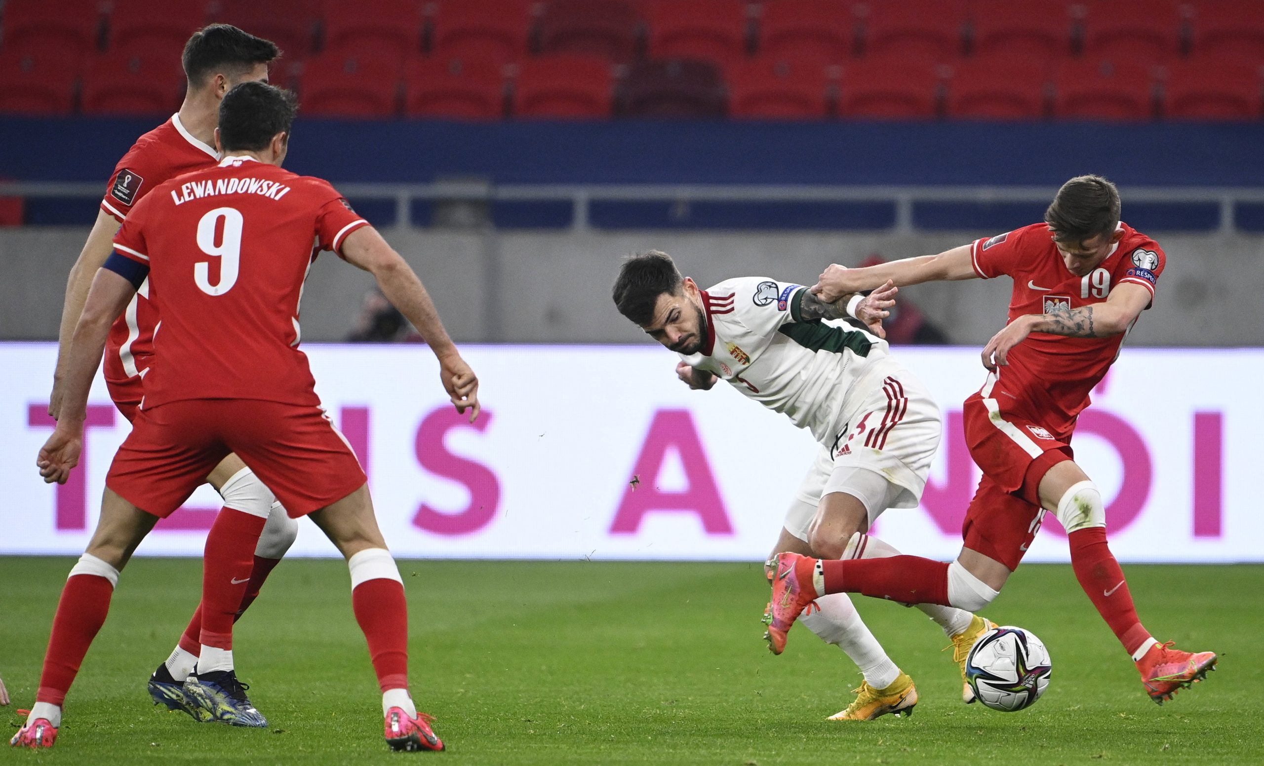 Prediksi Bola: Polandia vs Hungaria 16 November 2021