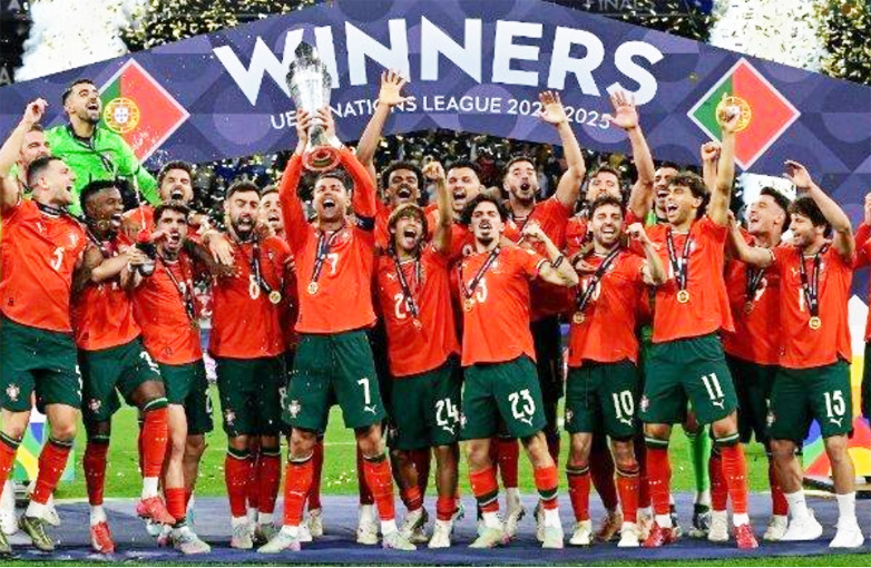 Ronaldo Antar Portugal Juara UNL 2025