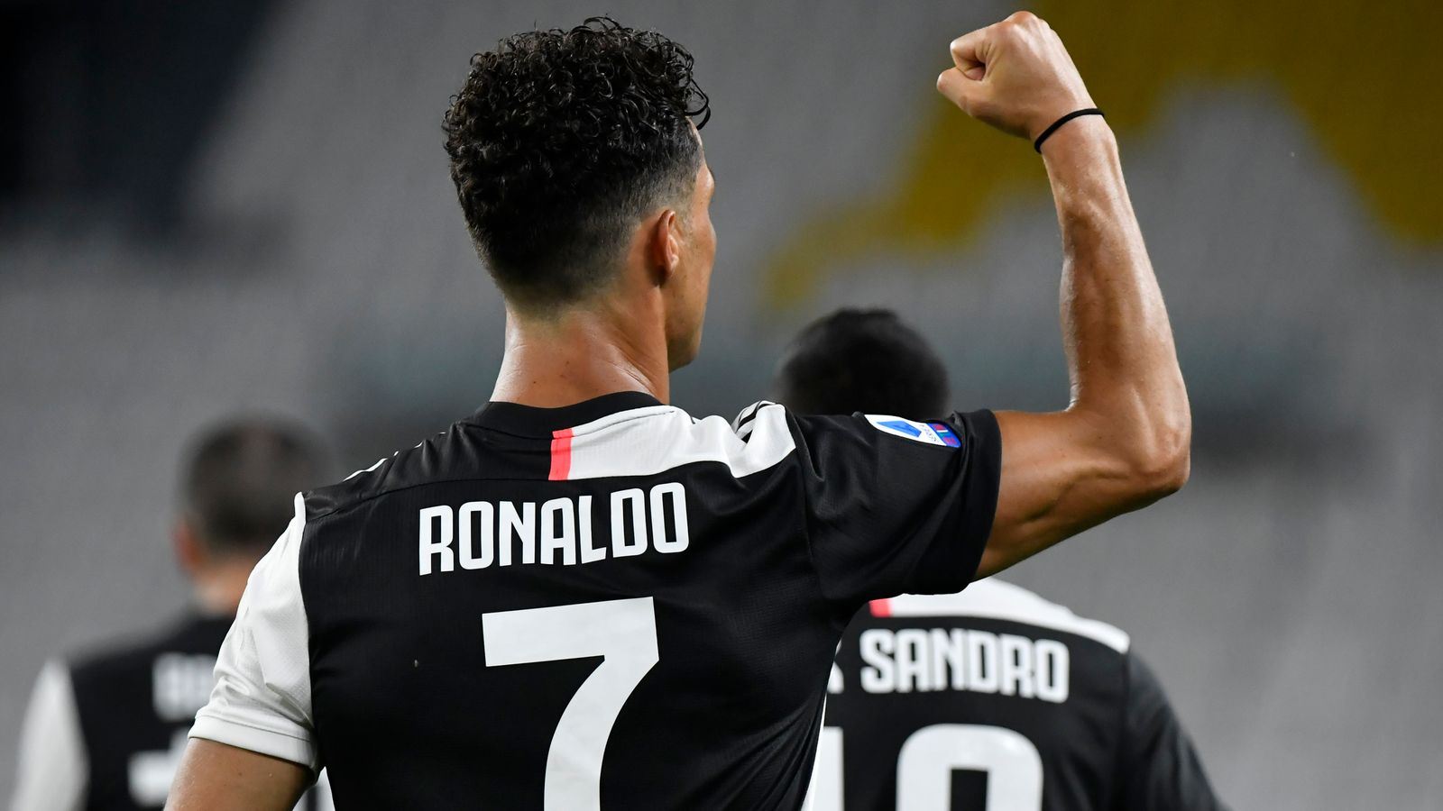 Brace Ronaldo Menangkan Juve Atas Lazio
