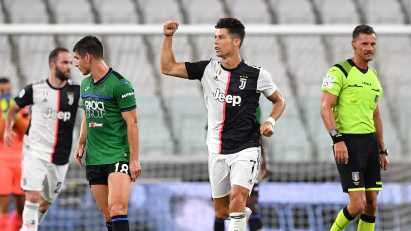 Ronaldo Selamatkan Juve Lewat Dua Penalti
