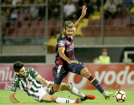 Prediksi Bola: Vitoria vs Chaves 11 Februari 2017