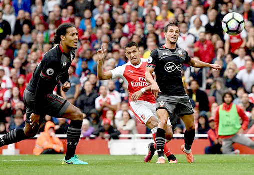 Prediksi Bola: Southampton vs Arsenal 28 Januari 2017