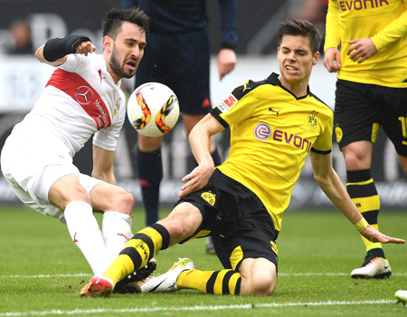 Prediksi Bola: Stuttgart vs Dortmund 18 November 2017