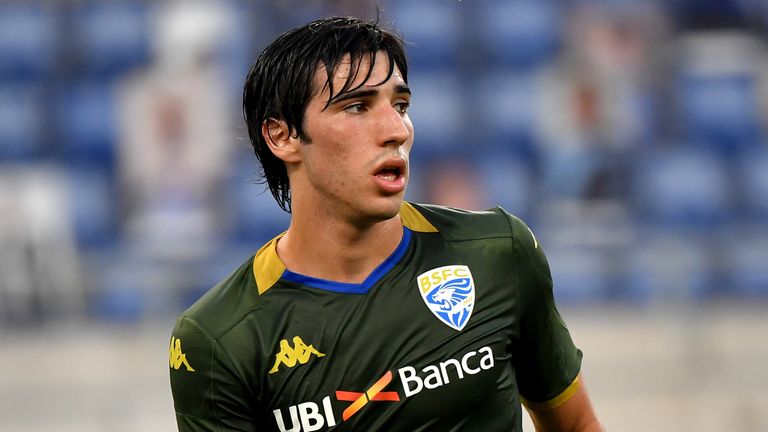 AC Milan Menangkan Persaingan untuk Dapatkan Sandro Tonali dari Brescia