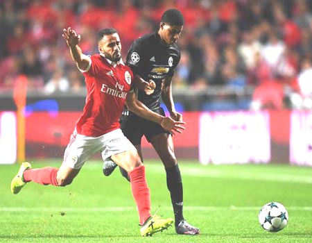 Prediksi Bola: Manchester United vs Benfica 1 November 2017
