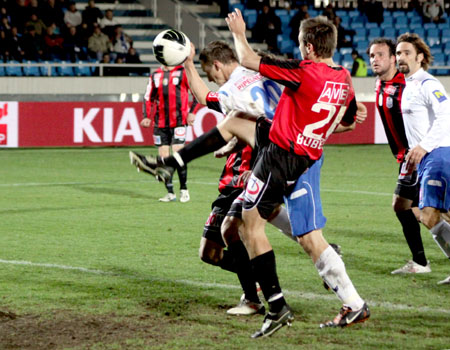 Prediksi Bola: Wiener Neustadt vs LASK Linz 11 Maret 2017