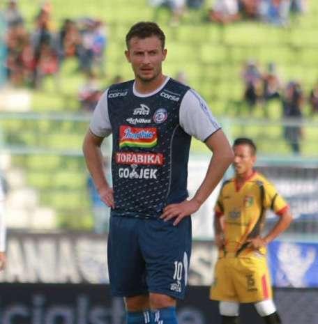 Putaran Pertama Belum Usai, Arema FC Resmi Coret Balsa Bozovic 