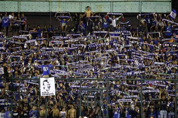Lawan Arema, Pelatih Persib Berharap Dukungan Penuh Bobotoh 