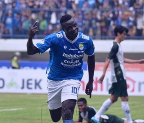 Terkena Akumulasi, Striker Persib Ini Tetap Bisa Tampil Lawan Persebaya 