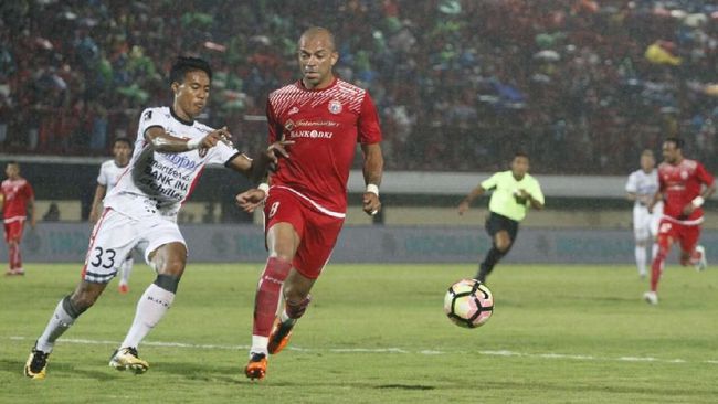 Bos Persija Sebut Banyak Tim Minati Ivan Carlos 