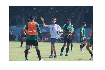 Menanti Jawaban Luis Milla