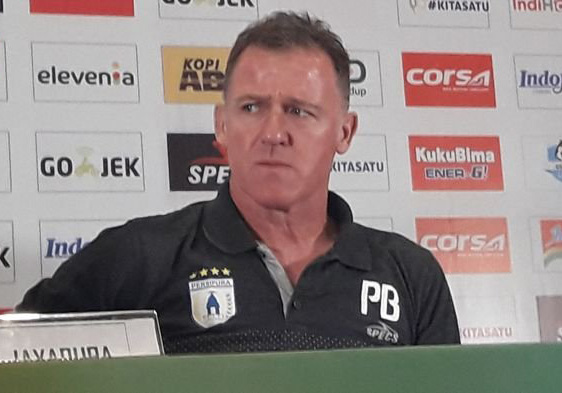 Liga Belum Usai, Persipura Pecat Pelatih  Peter Butler