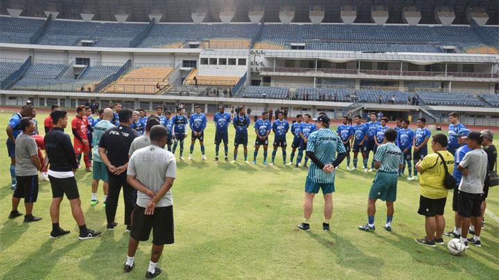 Jika Kompetisi Kembali Bergulir, Ini Tantangan Persib 