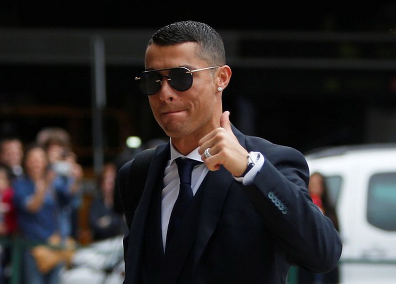 Ronaldo Disiplin Jalani Isolasi Virus Corona