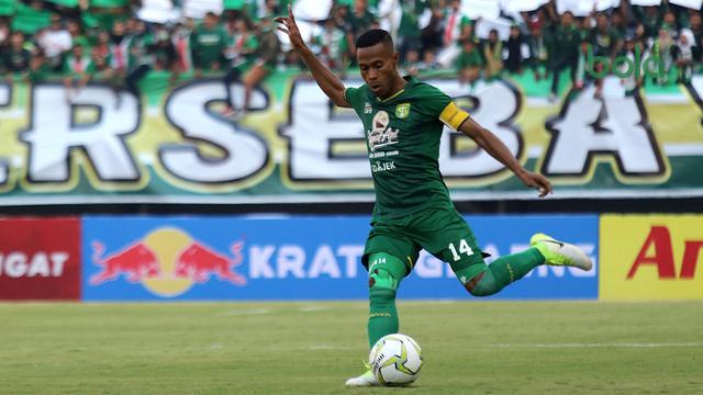 Siap Hadapi Persib, Kapten Persebaya Ini Sakit Demam